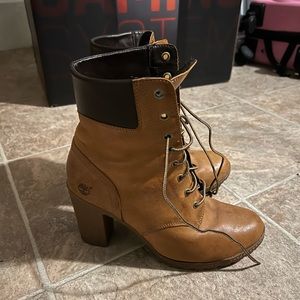 Timberland Allington Bootie for Women, Size 9.5 US